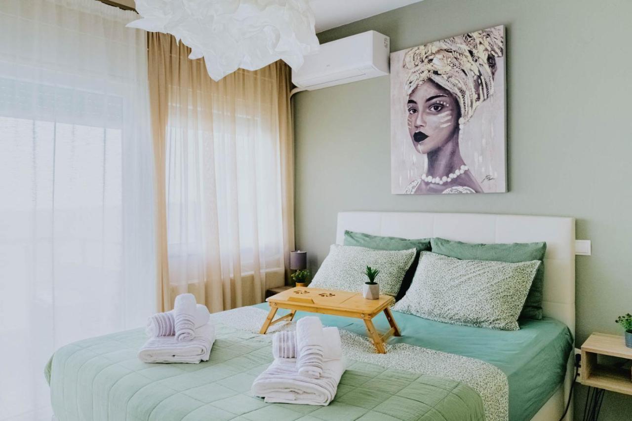 Sunny Days Apartment อเล็กซานโดรโพลิส ภายนอก รูปภาพ