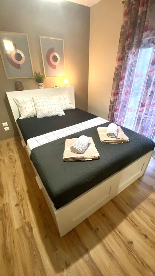Sunny Days Apartment อเล็กซานโดรโพลิส ภายนอก รูปภาพ
